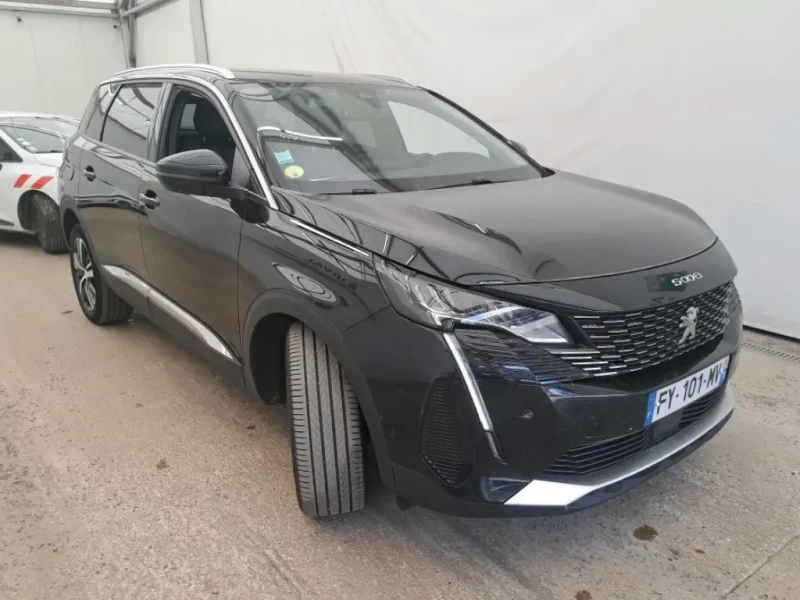 2021 Peugeot 5008 с пробегом 120 000 км