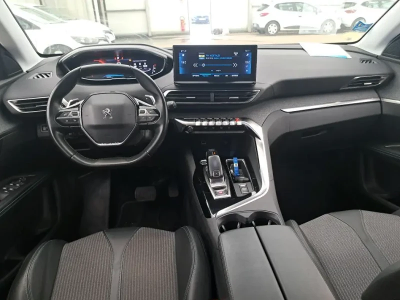 2021 Peugeot 5008 с пробегом 120 000 км