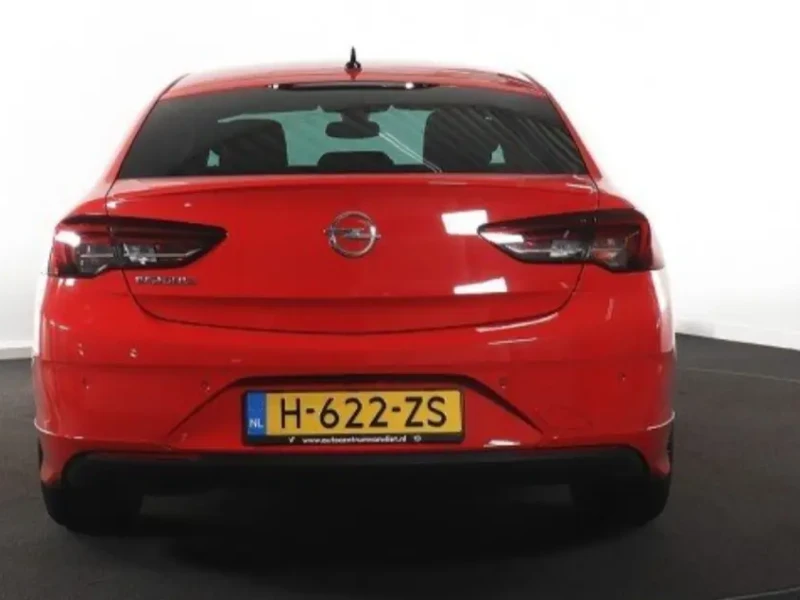 2020 Opel Insignia с пробегом 97 901 км