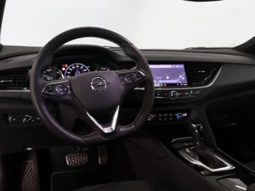 2020 Opel Insignia с пробегом 97 901 км
