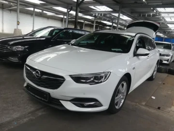 2020 Opel Insignia с пробегом 83 826 км