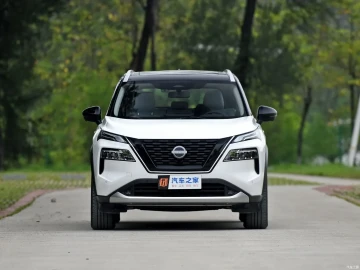 2024 Nissan X-Trail без пробега