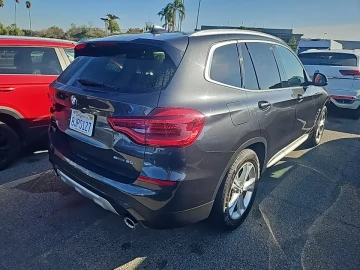 2020 BMW X3 с пробегом 90 000 миль
