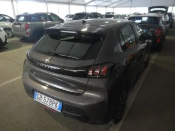 2021 Peugeot 208 с пробегом 113 000 км