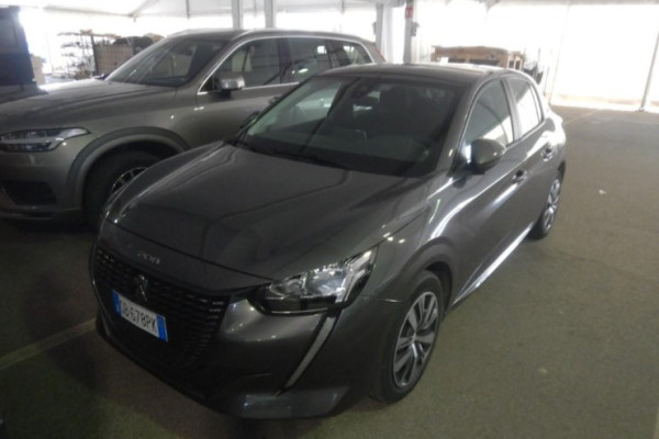 2021 Peugeot 208 с пробегом 113 000 км