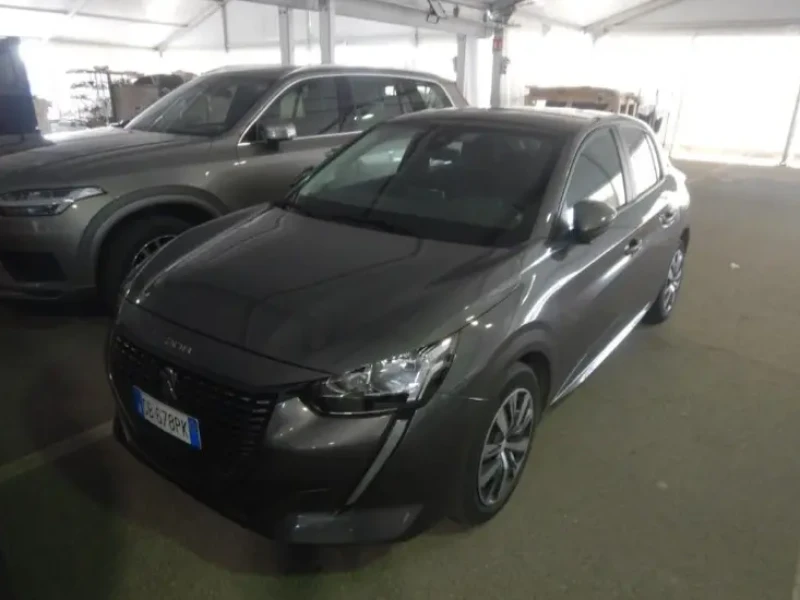 2021 Peugeot 208 с пробегом 113 000 км
