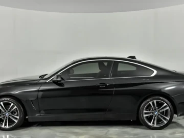 2020 BMW 4 серии с пробегом 21 000 миль