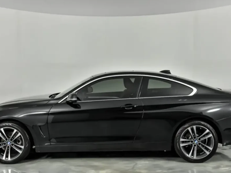 2020 BMW 4 серии с пробегом 21 000 миль