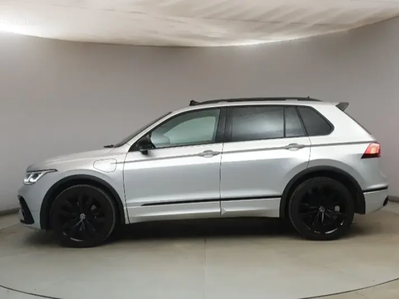 2021 Volkswagen Tiguan с пробегом 56 900 км