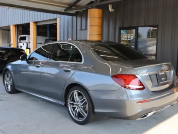2020 Mercedes-Benz E-Класс с пробегом 71 000 миль