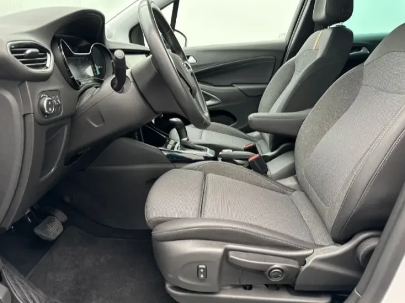 2021 Opel Crossland X с пробегом 49 000 км