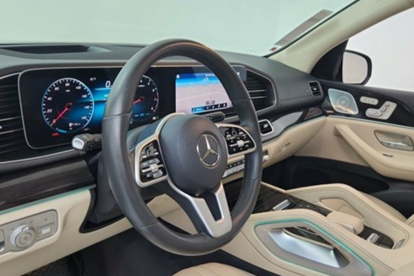 2020 Mercedes-Benz GLS с пробегом 51 000 миль