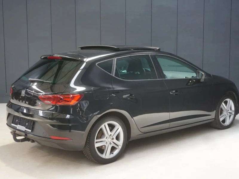 2020 SEAT Leon с пробегом 107 198 км