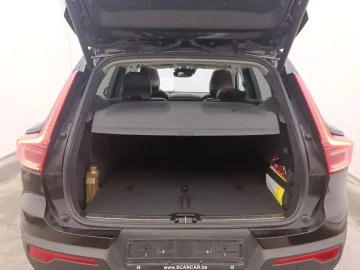 2020 Volvo XC40 с пробегом 90 000 км