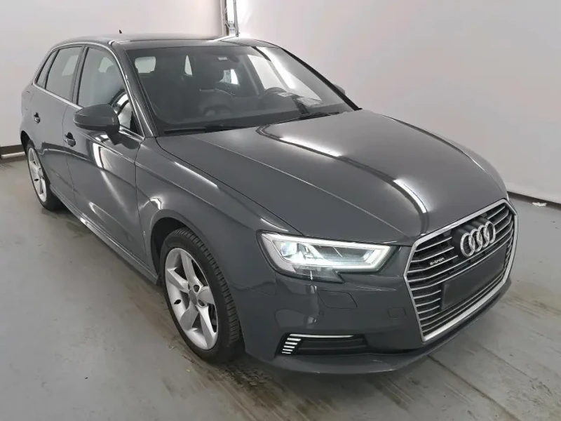 2020 Audi A3 с пробегом 62 000 км