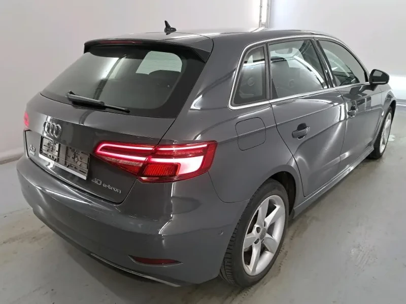 2020 Audi A3 с пробегом 62 000 км