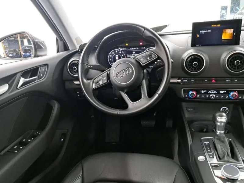 2020 Audi A3 с пробегом 62 000 км