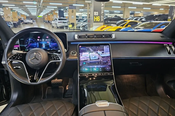 2023 Mercedes-Benz S-Класс с пробегом 10 500 км