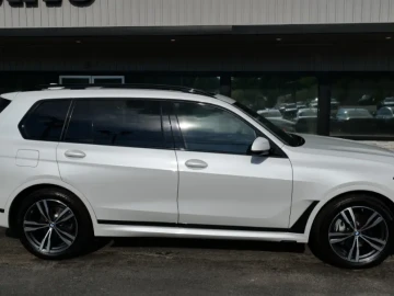 2021 BMW X7 с пробегом 35 000 миль