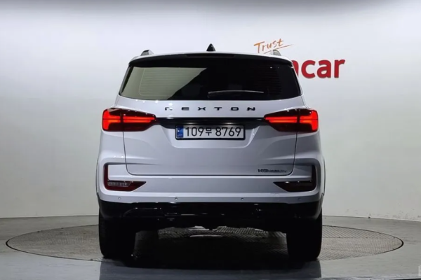 2023 SsangYong Rexton с пробегом 7 807 км