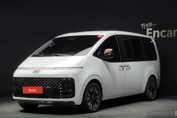 2023 Hyundai Staria с пробегом 22 344 км