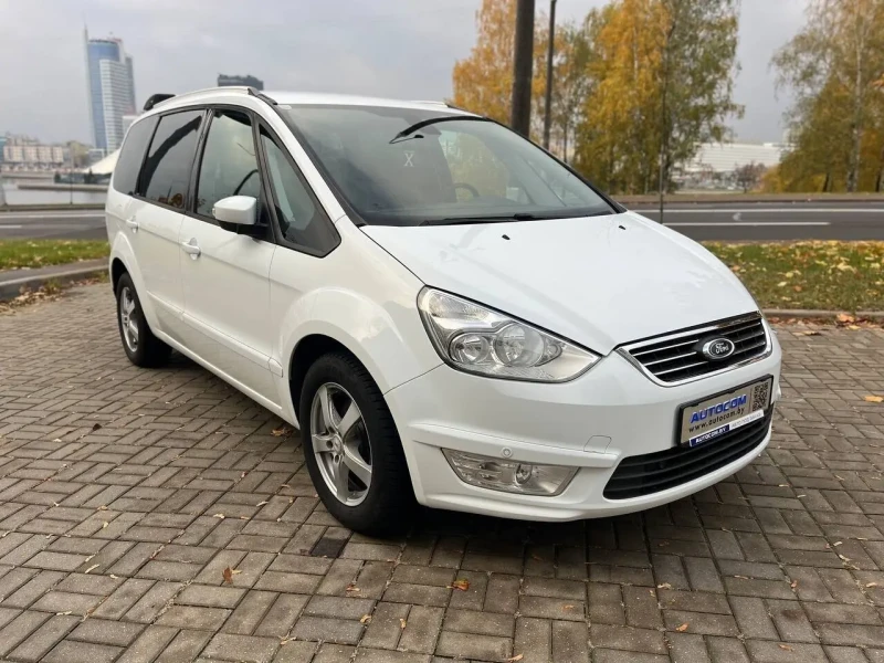 2013 Ford Galaxy с пробегом 242 000 км