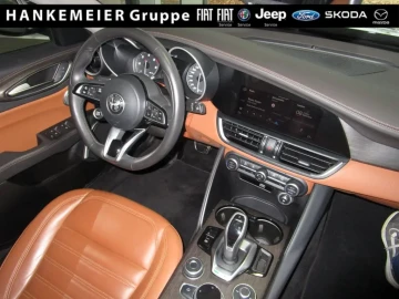 2020 Alfa Romeo Giulia с пробегом 80 000 км