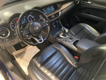 2020 Alfa Romeo Stelvio с пробегом 105 000 км