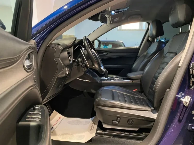 2020 Alfa Romeo Stelvio с пробегом 105 000 км