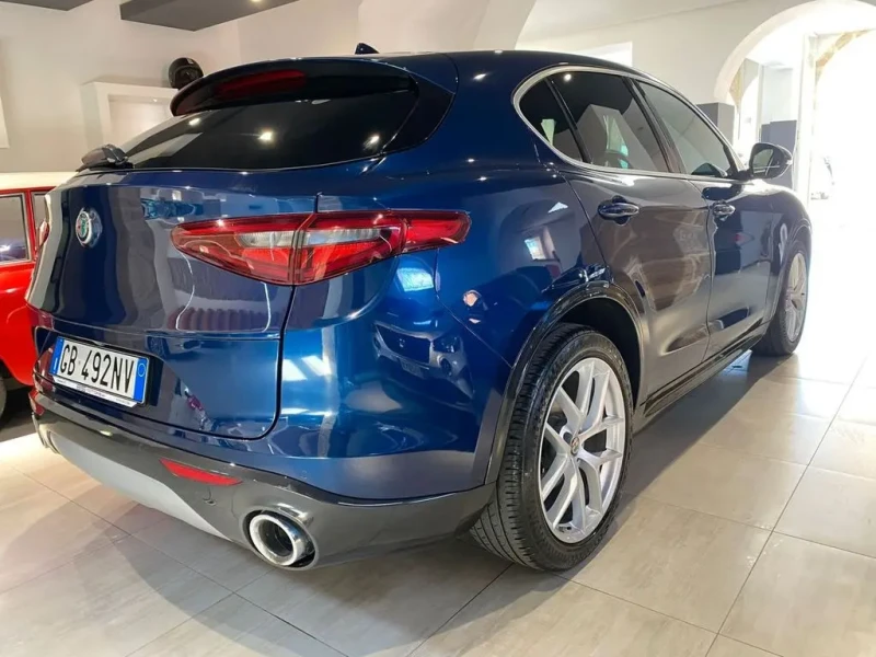 2020 Alfa Romeo Stelvio с пробегом 105 000 км