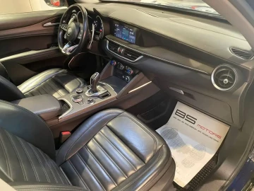 2020 Alfa Romeo Stelvio с пробегом 105 000 км