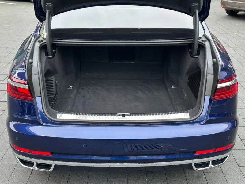 2021 Audi A8 с пробегом 129 000 км