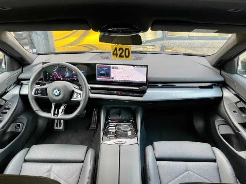 2024 BMW 5 серии с пробегом 12 800 км
