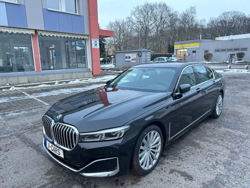 2020 BMW 7 серии с пробегом 91 000 км