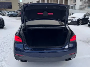 2020 BMW 5 серии с пробегом 64 000 км