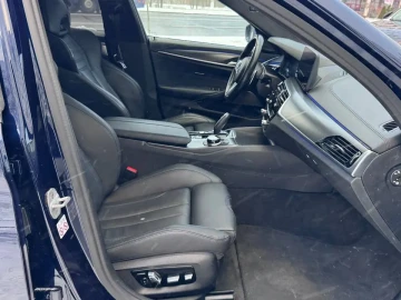 2020 BMW 5 серии с пробегом 64 000 км