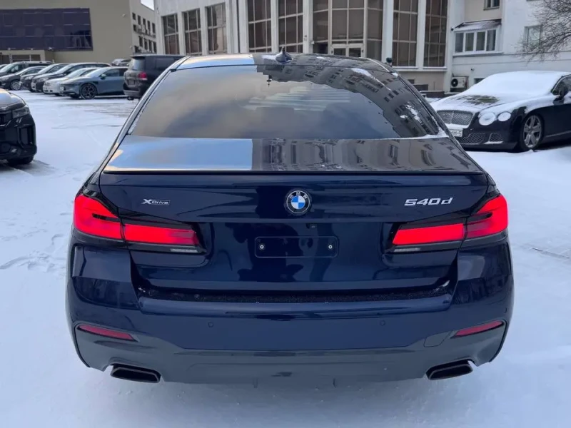 2020 BMW 5 серии с пробегом 64 000 км