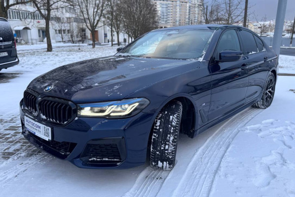 2020 BMW 5 серии с пробегом 64 000 км