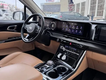 2021 Kia Carnival с пробегом 89 400 км