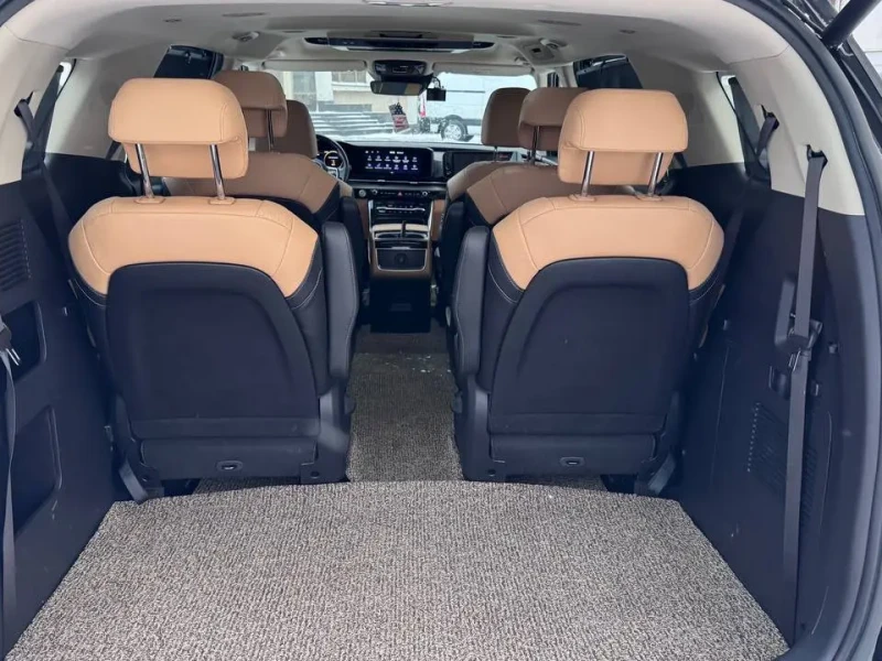 2021 Kia Carnival с пробегом 89 400 км