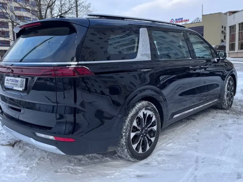 2021 Kia Carnival с пробегом 89 400 км