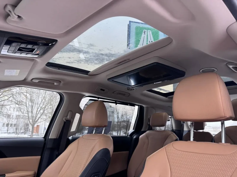 2021 Kia Carnival с пробегом 89 400 км