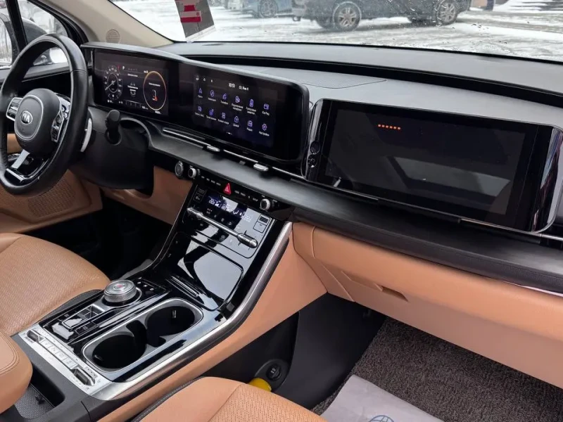 2021 Kia Carnival с пробегом 89 400 км