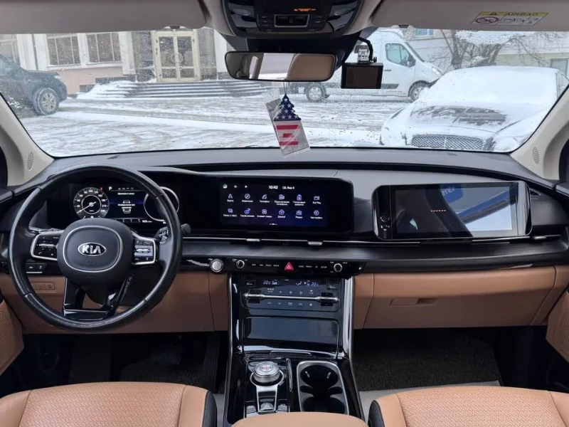 2021 Kia Carnival с пробегом 89 400 км