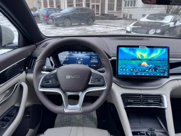 2024 BYD Song Plus с пробегом 10 км