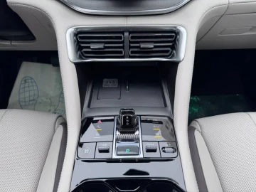2024 BYD Song Plus с пробегом 10 км
