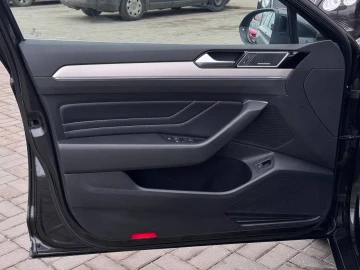 2020 Volkswagen Passat с пробегом 134 500 км