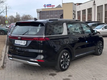 2020 Kia Carnival с пробегом 137 000 км
