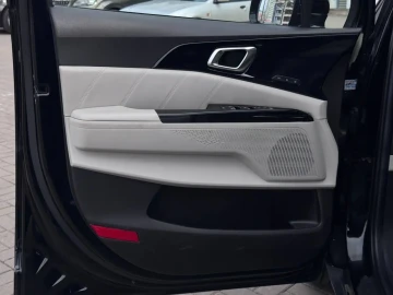 2020 Kia Carnival с пробегом 137 000 км
