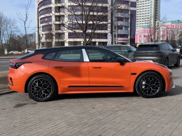 2024 Zeekr 001 с пробегом 80 км